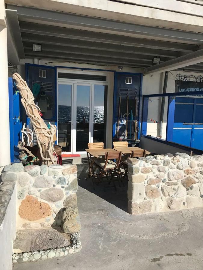 Le Cabanon Bleu Sur La Plage Marsilia Exterior foto